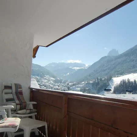 Manuela * Ortisei