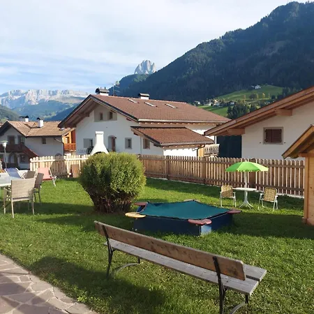 Manuela Apartment Ortisei